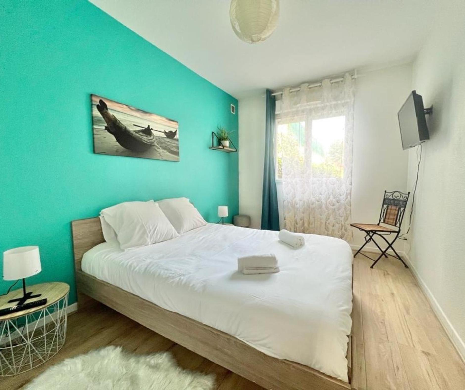 Apartamento Le Renoir Terrasse De Plain-Pied Et Piscine Limoges Exterior foto